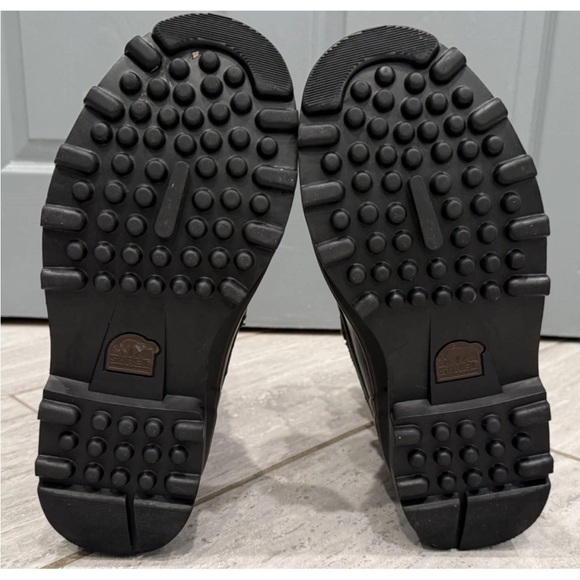 Men’s Sorel Waterproof Winter Boots size 11 - Picture 5 of 6